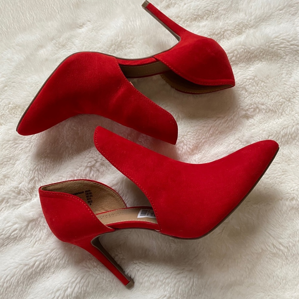 Faux suede red pointed toe pumps